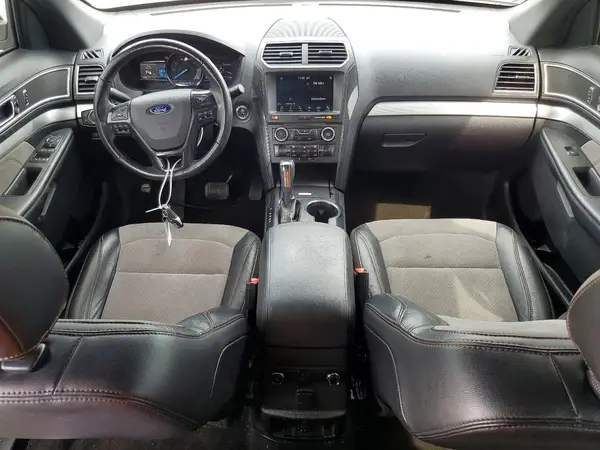 1FM5K8D80HGA09228 2017 FORD EXPLORER - Image 8