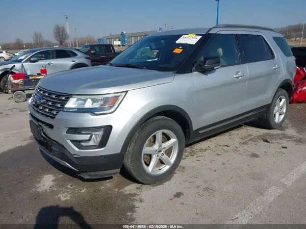 1FM5K8D80HGA22559 2017 FORD EXPLORER - Image 2