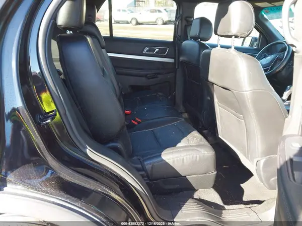 1FM5K8D80HGA32430 2017 FORD EXPLORER - Image 8