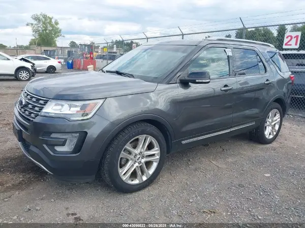 1FM5K8D80HGA52340 2017 FORD EXPLORER - Image 2