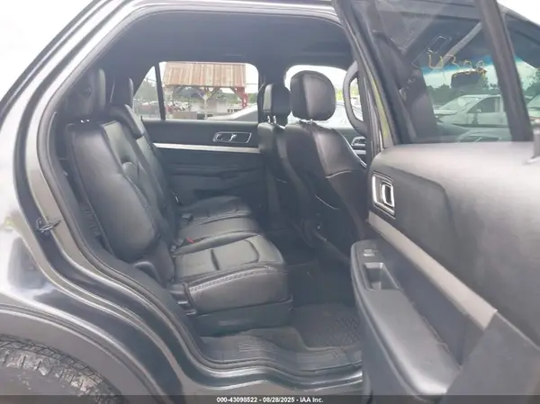 1FM5K8D80HGA52340 2017 FORD EXPLORER - Image 8
