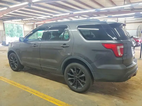 1FM5K8D80HGA83247 2017 FORD EXPLORER - Image 2