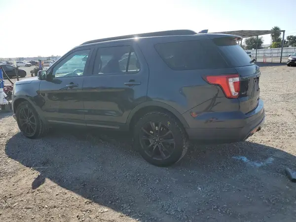 1FM5K8D80HGA88495 2017 FORD EXPLORER - Image 2