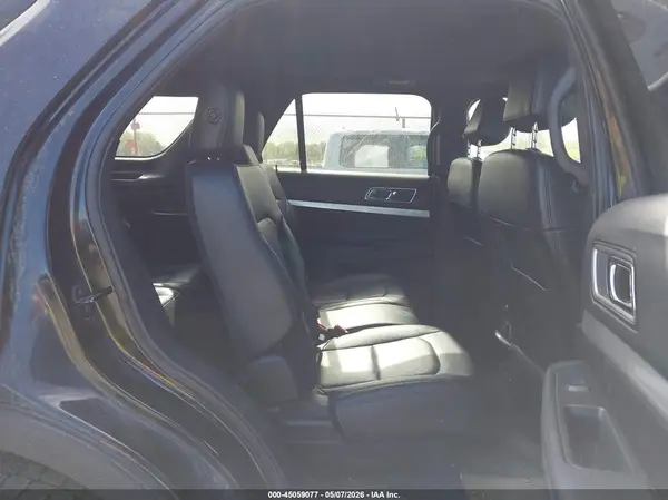 1FM5K8D80HGA95365 2017 FORD EXPLORER - Image 8