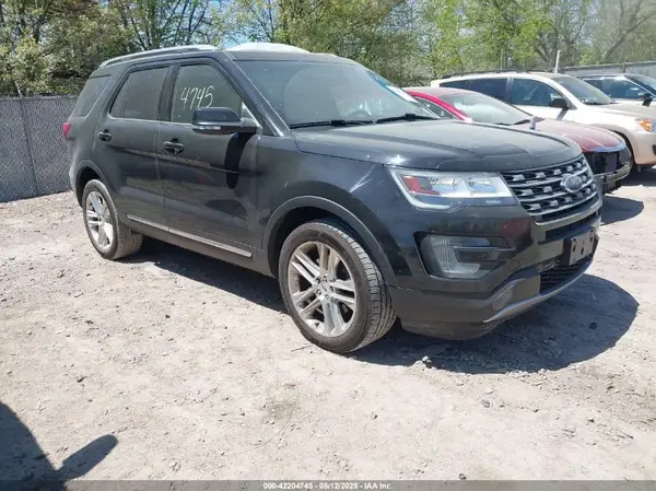 1FM5K8D80HGA98038 2017 FORD EXPLORER - Image 1