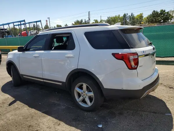 1FM5K8D80HGB21575 2017 FORD EXPLORER - Image 2
