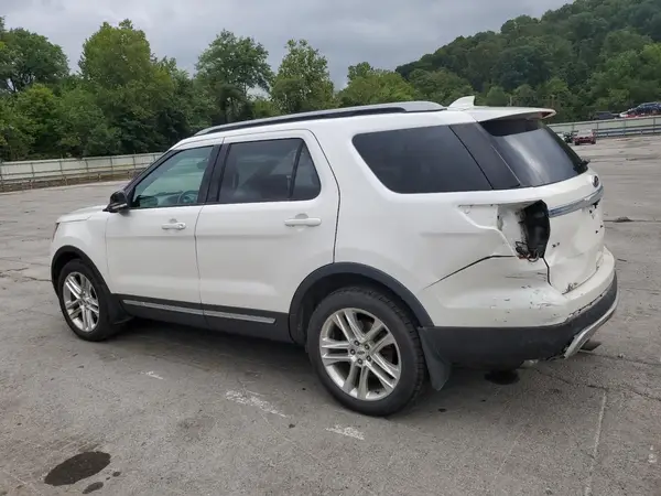 1FM5K8D80HGB36898 2017 FORD EXPLORER - Image 2