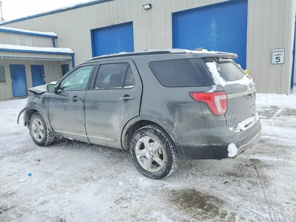 1FM5K8D80HGB38568 2017 FORD EXPLORER - Image 2