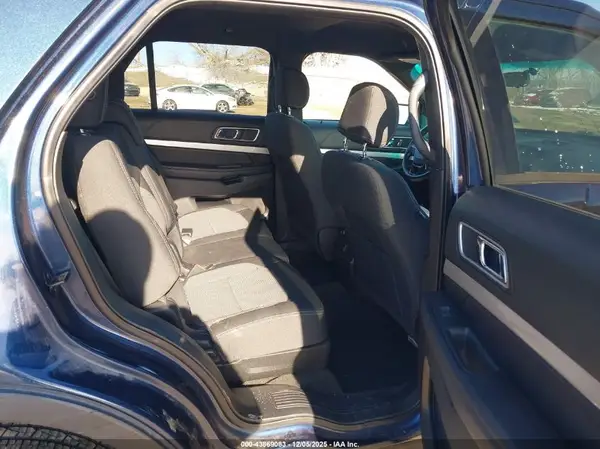 1FM5K8D80HGB78990 2017 FORD EXPLORER - Image 8