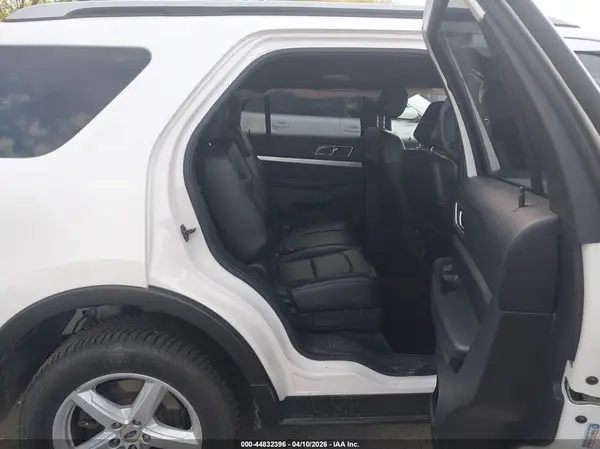 1FM5K8D80HGB91271 2017 FORD EXPLORER - Image 8