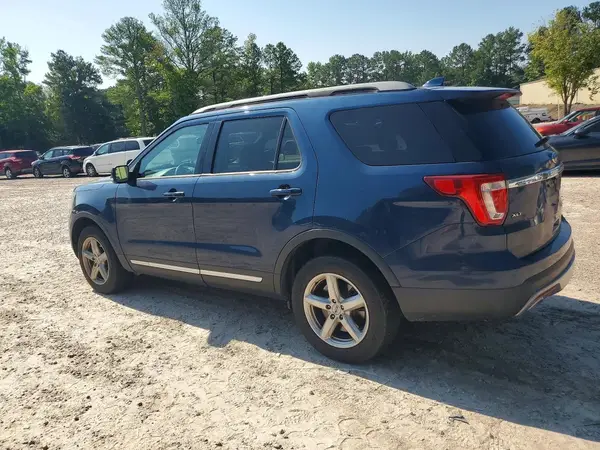 1FM5K8D80HGC60198 2017 FORD EXPLORER - Image 2