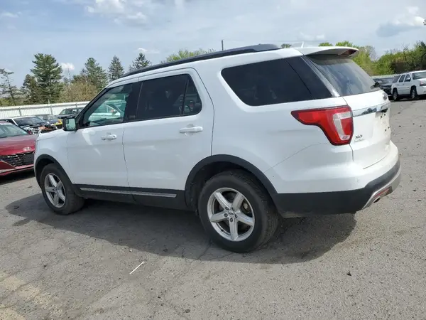 1FM5K8D80HGC75574 2017 FORD EXPLORER - Image 2