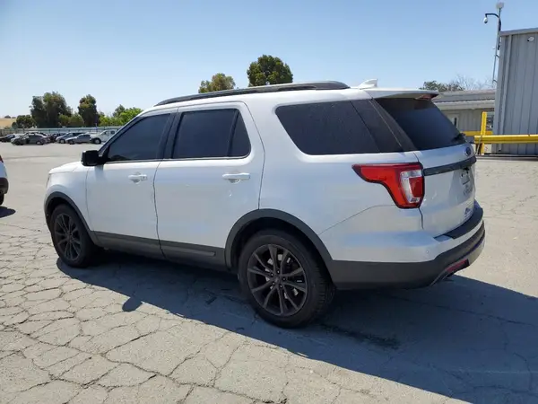 1FM5K8D80HGC77311 2017 FORD EXPLORER - Image 2