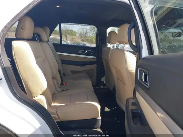 1FM5K8D80HGC80158 2017 FORD EXPLORER - Image 8