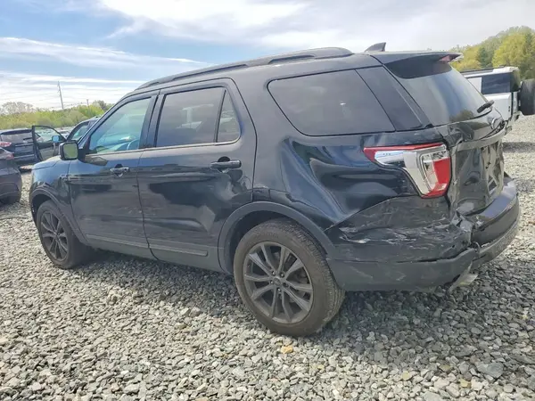 1FM5K8D80HGC87949 2017 FORD EXPLORER - Image 2