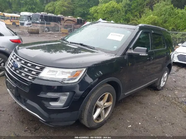 1FM5K8D80HGC98322 2017 FORD EXPLORER - Image 2