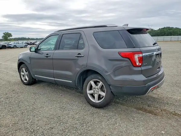 1FM5K8D80HGD04782 2017 FORD EXPLORER - Image 2