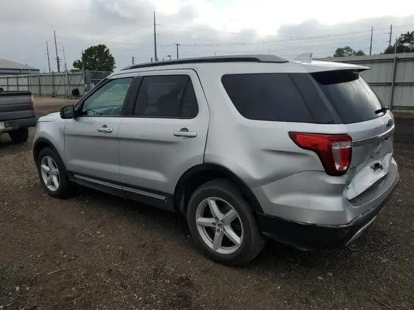 1FM5K8D80HGD11540 2017 FORD EXPLORER - Image 2