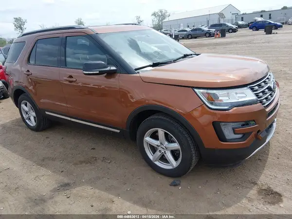 1FM5K8D80HGD17824 2017 FORD EXPLORER - Image 1