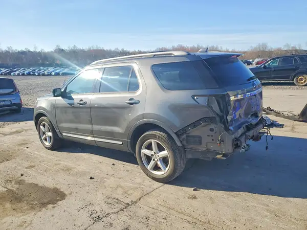 1FM5K8D80HGD37815 2017 FORD EXPLORER - Image 2