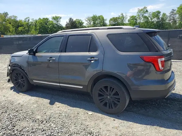 1FM5K8D80HGD75058 2017 FORD EXPLORER - Image 2