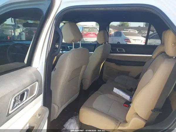 1FM5K8D80HGE00637 2017 FORD EXPLORER - Image 8