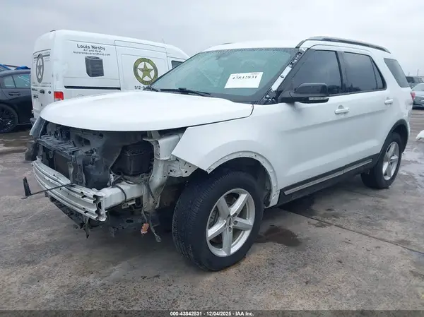 1FM5K8D80HGE00640 2017 FORD EXPLORER - Image 2