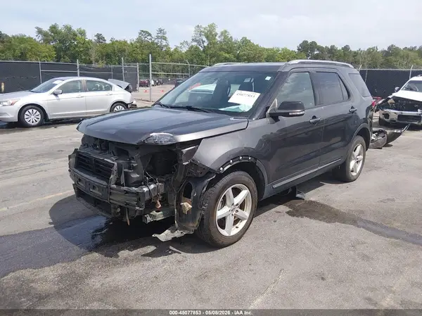 1FM5K8D80HGE07670 2017 FORD EXPLORER - Image 2