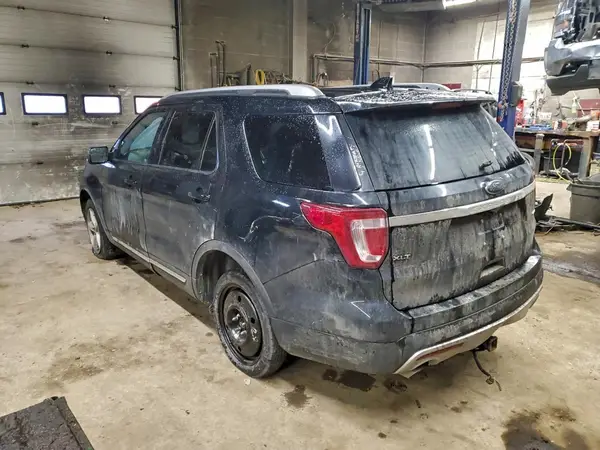 1FM5K8D80HGE15865 2017 FORD EXPLORER - Image 2