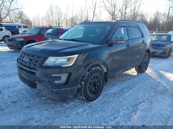 1FM5K8D80HGE15896 2017 FORD EXPLORER - Image 2