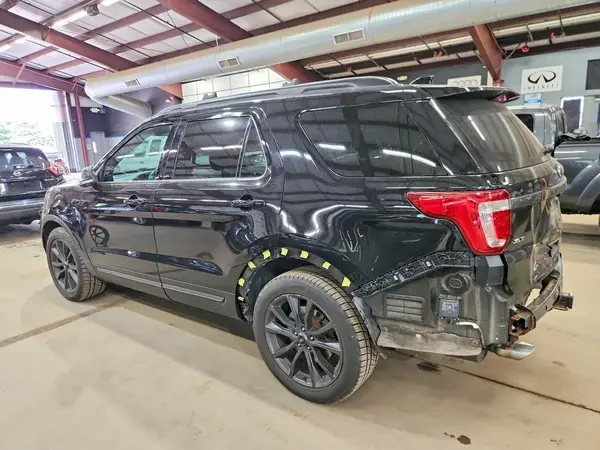 1FM5K8D80HGE27952 2017 FORD EXPLORER - Image 2
