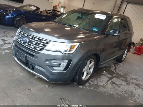 1FM5K8D80HGE31290 2017 FORD EXPLORER - Image 2