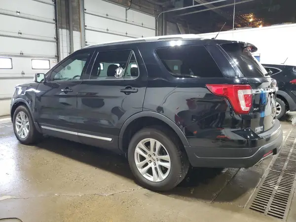 1FM5K8D80JGA19506 2018 FORD EXPLORER - Image 2