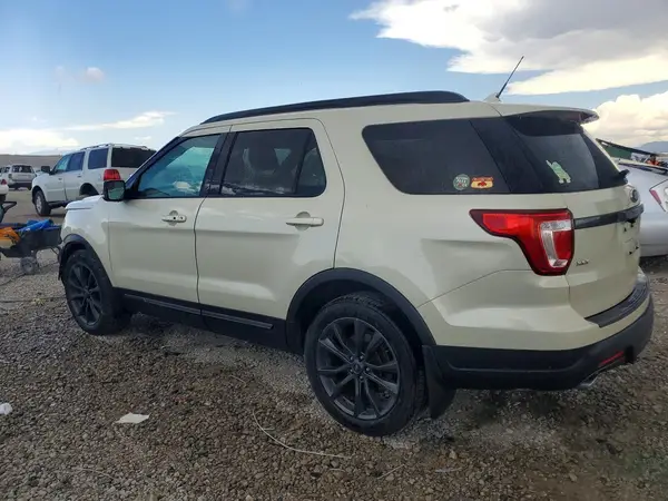 1FM5K8D80JGA33065 2018 FORD EXPLORER - Image 2