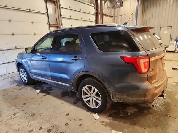 1FM5K8D80JGA56944 2018 FORD EXPLORER - Image 2