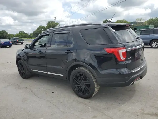 1FM5K8D80JGA62615 2018 FORD EXPLORER - Image 2