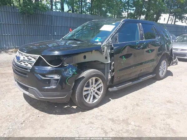 1FM5K8D80JGB16608 2018 FORD EXPLORER - Image 2