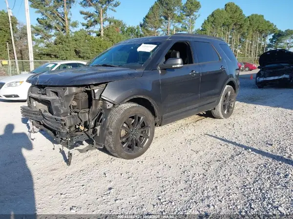 1FM5K8D80JGB26684 2018 FORD EXPLORER - Image 2