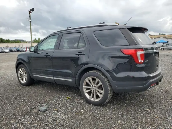 1FM5K8D80JGB52606 2018 FORD EXPLORER - Image 2