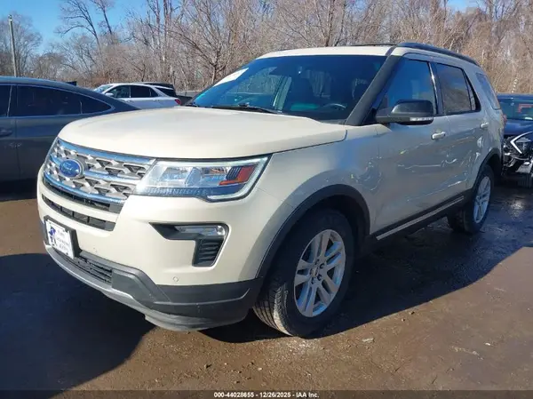 1FM5K8D80JGB73195 2018 FORD EXPLORER - Image 2
