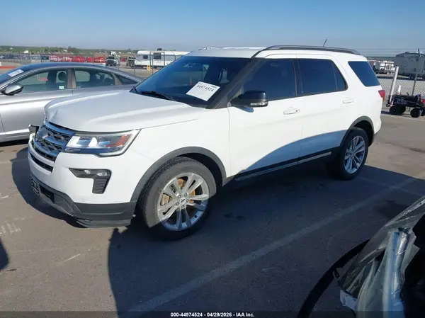 1FM5K8D80JGB98985 2018 FORD EXPLORER - Image 2