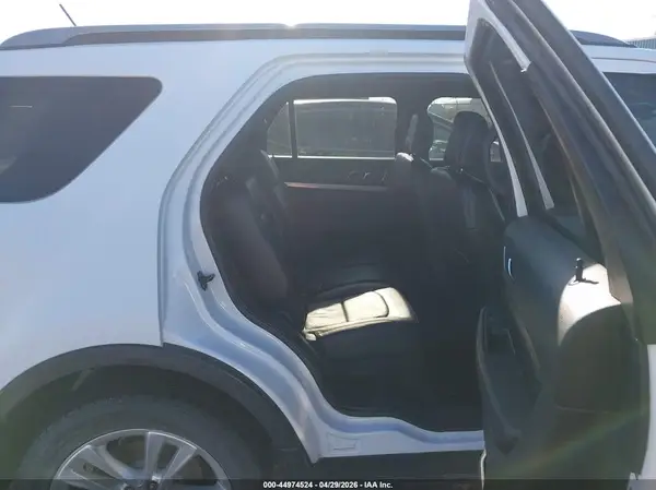 1FM5K8D80JGB98985 2018 FORD EXPLORER - Image 8