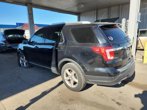 1FM5K8D80JGC04882 2018 FORD EXPLORER - Image 2