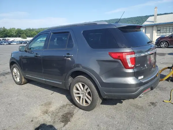 1FM5K8D80JGC11508 2018 FORD EXPLORER - Image 2