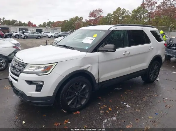 1FM5K8D80JGC38319 2018 FORD EXPLORER - Image 2