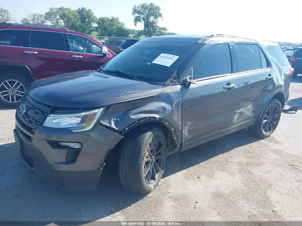 1FM5K8D80JGC41608 2018 FORD EXPLORER - Image 2