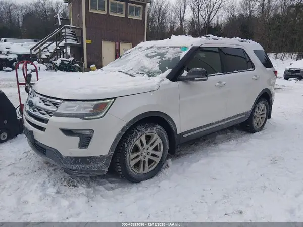 1FM5K8D80JGC59574 2018 FORD EXPLORER - Image 2