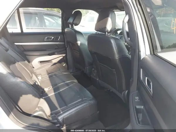 1FM5K8D80JGC67853 2018 FORD EXPLORER - Image 8