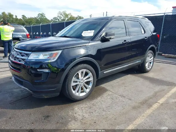 1FM5K8D80KGA45928 2019 FORD EXPLORER - Image 2
