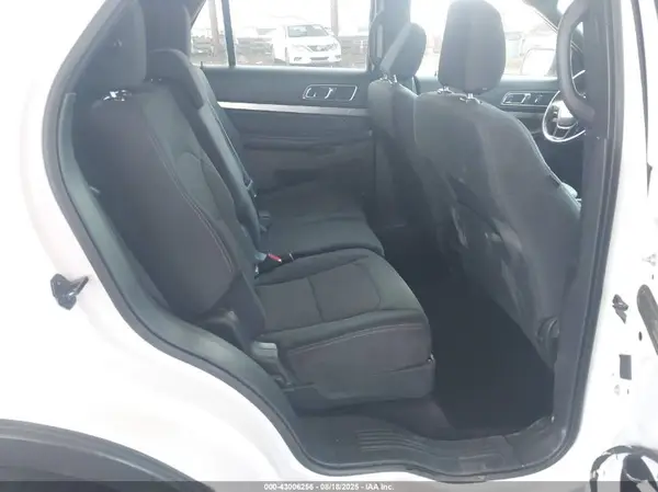 1FM5K8D80KGA61675 2019 FORD EXPLORER - Image 8